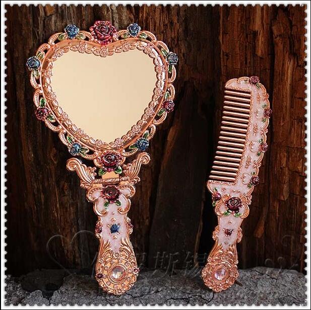 Vintage Heart Shape Hand Mirror
