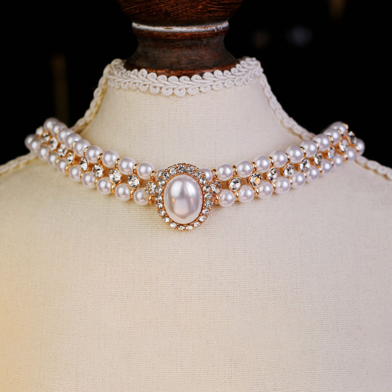 Double-layered Vintage Pearl Pendant Necklace